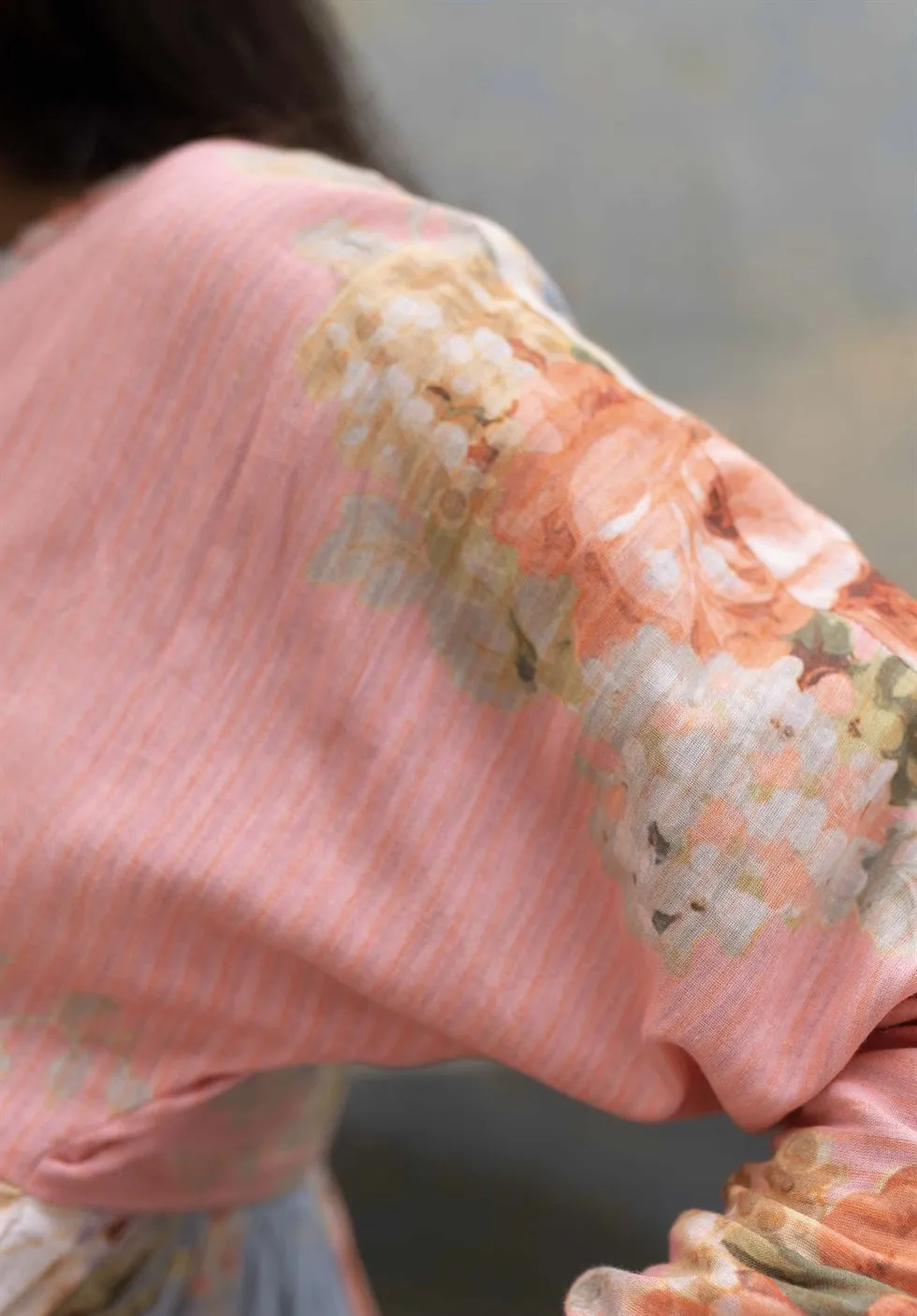 Yam   I   Arezzo Fauji Set KURTA SET  MULMUL BLUE & PINK An Indian Summer YAMKU04